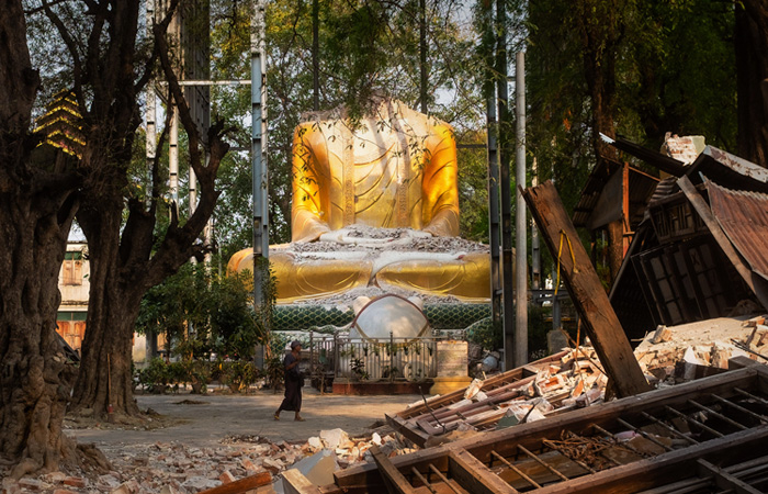 Число жертв землетрясения в Мьянме превысило 2,7 тыс. человек