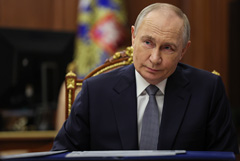 В Кремле заявили, что Путин поддерживает идею прекращения огня на Украине