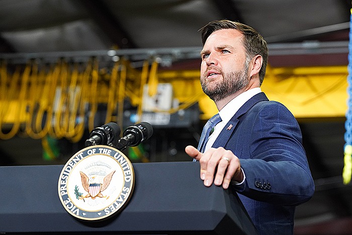 Вэнс заявил, что США не будут направлять военных на Украину