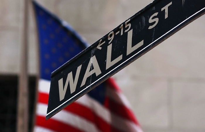 Индексы S&P 500 и Nasdaq в среду обновили рекорды, Dow Jones снизился