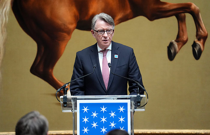 Посла Великобритании в США отправили в отставку по делу Эпштейна