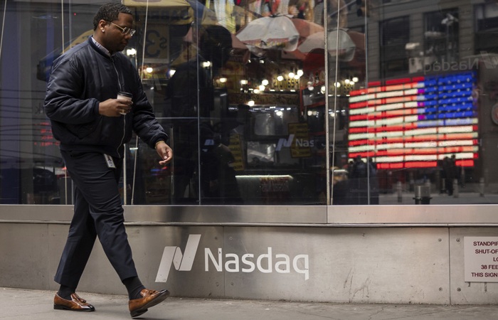 Уолл-стрит закрылась в минусе