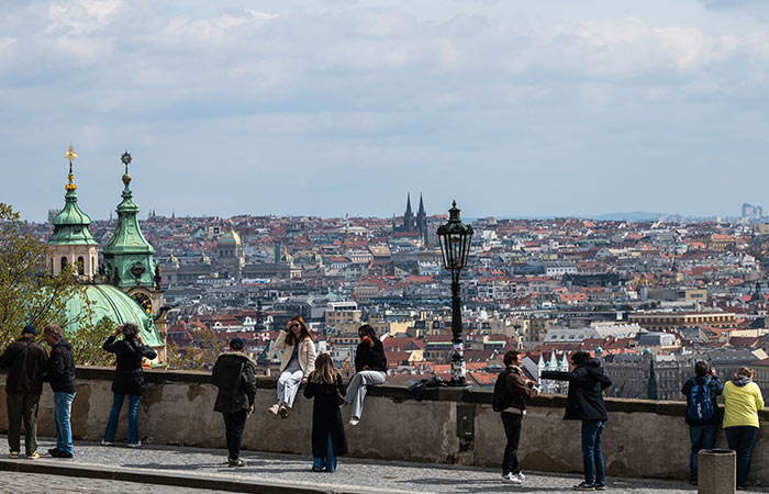 Посольство Чехии опровергло слухи о выдаче туристических виз россиянам