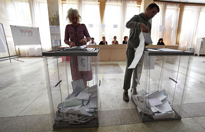 В выборах в Госдуму 2026 года без сбора подписей смогут участвовать 12 партий