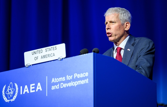 Министр энергетики США заявил, что шатдаун может отразиться на безопасности ядерного оружия