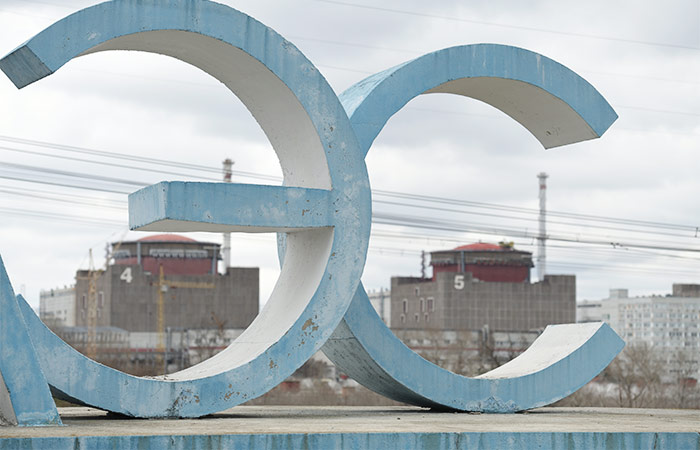 Эксперты МАГАТЭ зафиксировали обстрелы недалеко от ЗАЭС