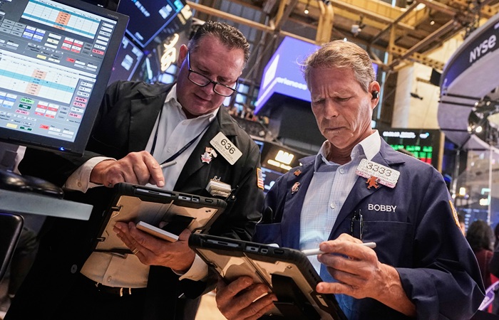 Фондовые индексы США упали на заявлениях Трампа о пошлинах