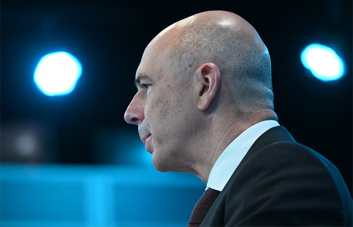 Силуанов ждет скорого преодоления сбоев в снабжении внутреннего рынка топлива