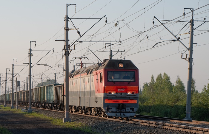 РЖД в ноябре прогнозируют снижение погрузки на 2,6%, в декабре - на 4,8%