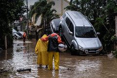 Число жертв тайфуна "Калмаэги" на Филиппинах достигло 66 человек