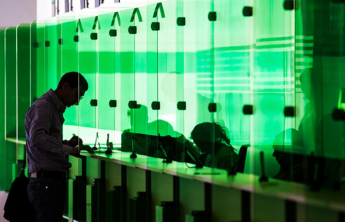 В ЕК подтвердили, что планируют дополнительные визовые ограничения для россиян