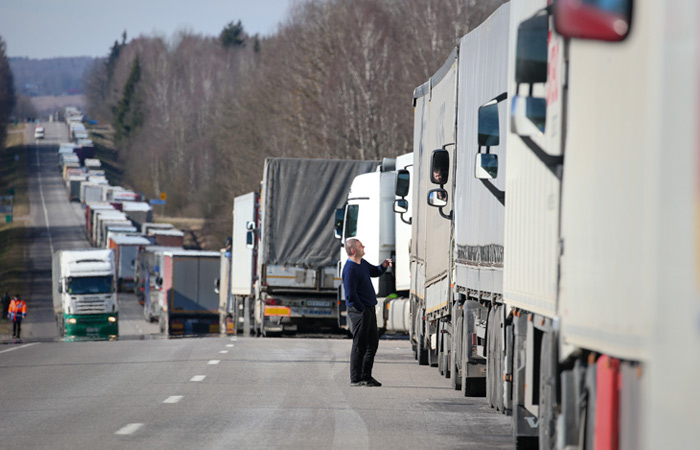 Минск не пропустит литовские грузовики до возобновления Литвой нормального движения через КПП