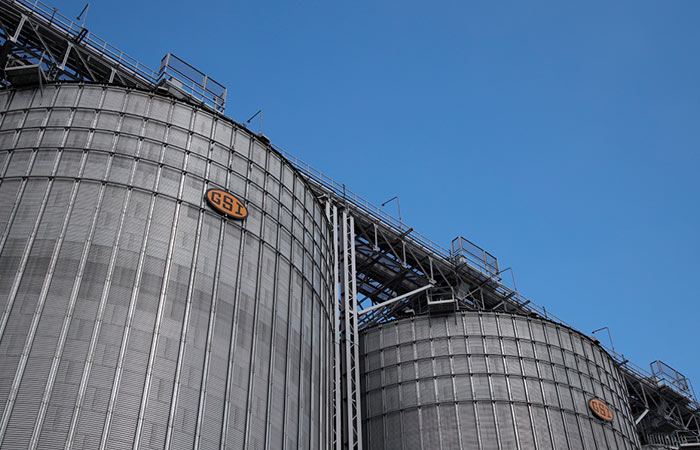 Фрагменты беспилотника упали на территорию НКХП в Новороссийске Фрагменты беспилотника упали на территорию НКХП в Новороссийске