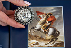 Бриллиантовая брошь Наполеона была продана за $4,4 млн на аукционе Sotheby’s