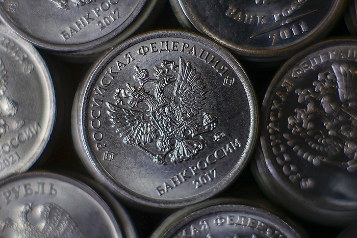 Минфин спрогнозировал доход бюджета РФ от техсбора порядка 218 млрд руб. в 2026-2028 гг.