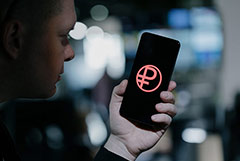 В ЦБ считают, что массового перехода россиян на цифровые рубли не произойдет