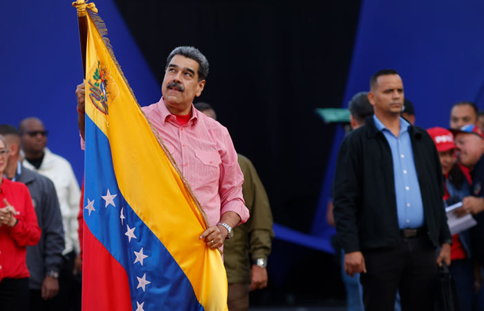В Каракасе назвали ложью сообщения о готовности Мадуро отойти от власти в будущем