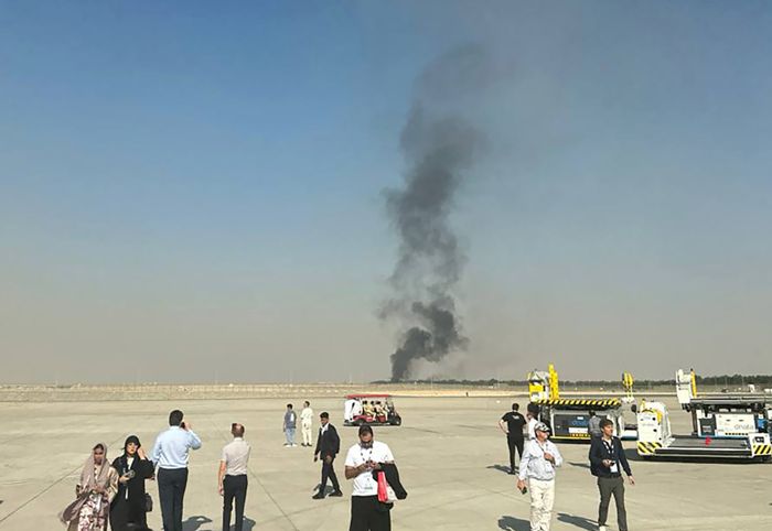 Индийский истребитель Tejas потерпел крушение на авиашоу в Дубае