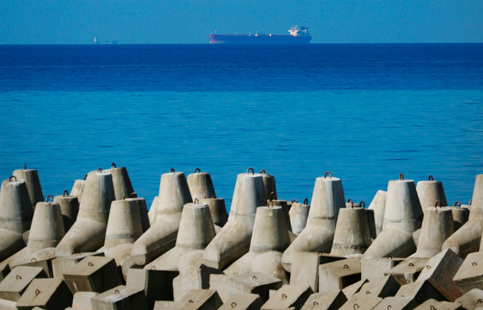 Подготовка 20-го пакета санкций ЕС против РФ нацелена на танкеры с российской нефтью