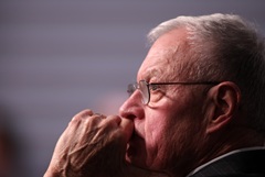 Келлог уверен, что Трамп сможет добиться урегулирования украинского конфликта