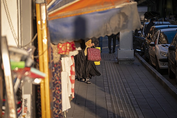 Российским туристам рекомендовали не делать фото и видео в Иране