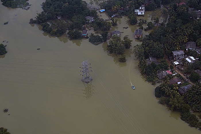 Число жертв наводнений в Юго-Восточной Азии превысило 1,4 тыс. человек