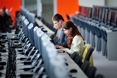 В РФ расширили "белый список" доступных при ограничении интернета сайтов