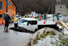 Из-за землетрясения в Японии пострадали более 30 человек