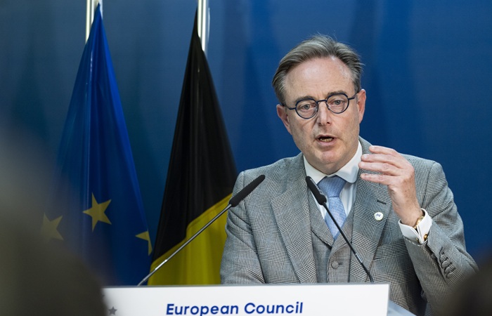 Премьер Бельгии не исключил судебные иски из-за решения ЕС по активам РФ
