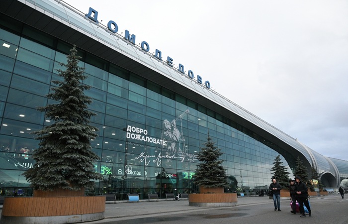 Аэропорты "Внуково" и "Домодедово" приостановили работу
