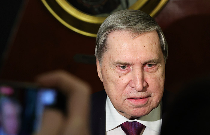 Ушаков в связи с планами Зеленского о референдуме по Донбассу заявил, что весь регион - российский