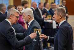 Президент Чехии утвердил правительство во главе с Андреем Бабишем