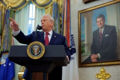 Трамп заявил, что обсудил конфликт на Украине с Зеленским, европейскими лидерами