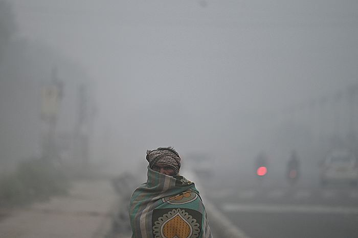 Более 250 авиарейсов задержали в Дели из-за сильного загрязнения воздуха