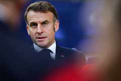 Макрон заявил, что Европа должна быть готова к прямым переговорам с Россией