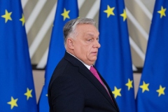 Орбан назвал решение ЕС о предоставлении кредита Украине шагом к войне