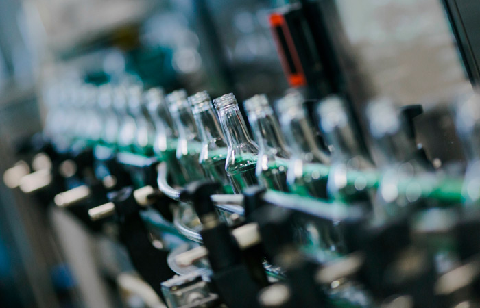 Минимальная розничная цена на водку с января повысится до 409 рублей за 0,5 л