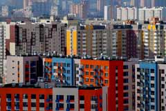 Путин заявил, что кабмин займется вопросами семейной ипотеки на "вторичку"