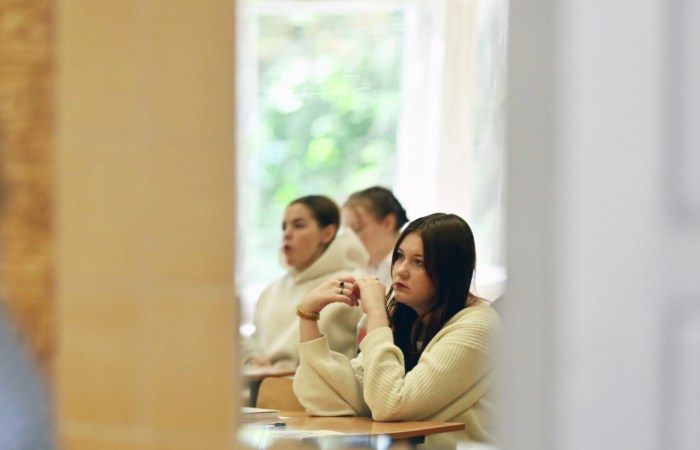 Минобрнауки РФ не планирует переходить к приему в вузы по четырем результатам ЕГЭ