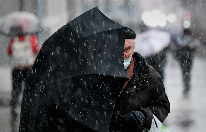 Мокрый снег ожидается в понедельник в Москве