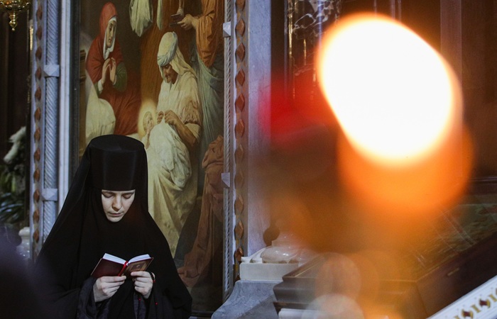 У православных христиан наступил рождественский сочельник