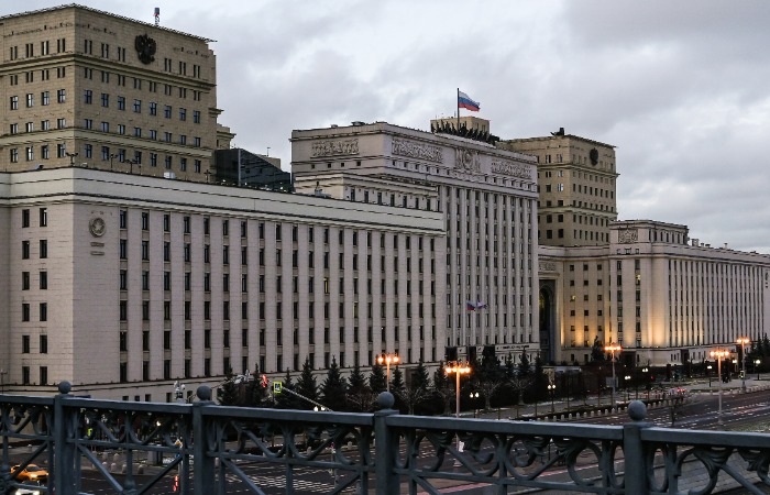 Силы ПВО за три часа сбили 33 беспилотника над четырьмя регионами РФ