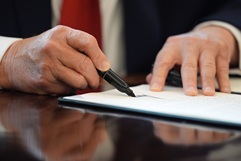 ����� �������� ���� � ������ � ��� ������� �� ������������� �����