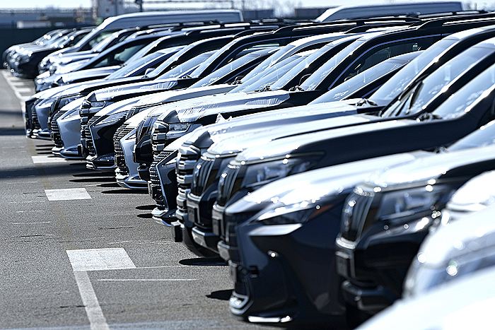 "Автостат" базово прогнозирует нулевую динамику легкового авторынка РФ в 2026 году