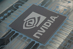 ��������� �������� �������� � ����� ��-����� Nvidia H200 � ����� �������