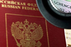 Польша с 1 апреля запретит россиянам въезд по небиометрическим паспортам