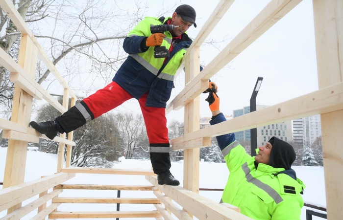 Специальные площадки для крещенских купаний откроют в Москве