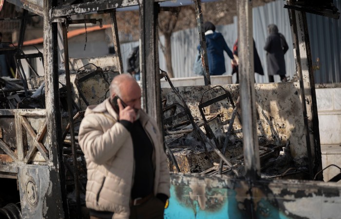 Президент Ирана призвал снять ограничения на интернет, введенные из-за протестов