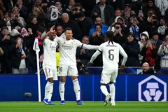 "Реал" разгромил "Монако" в Лиге чемпионов УЕФА