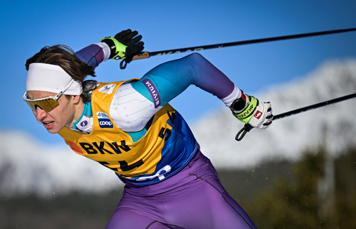 МОК пригласил российских лыжников Коростелева и Непряеву выступить на ОИ